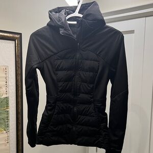 Lululemon size 2 Down for It All Jacket Black